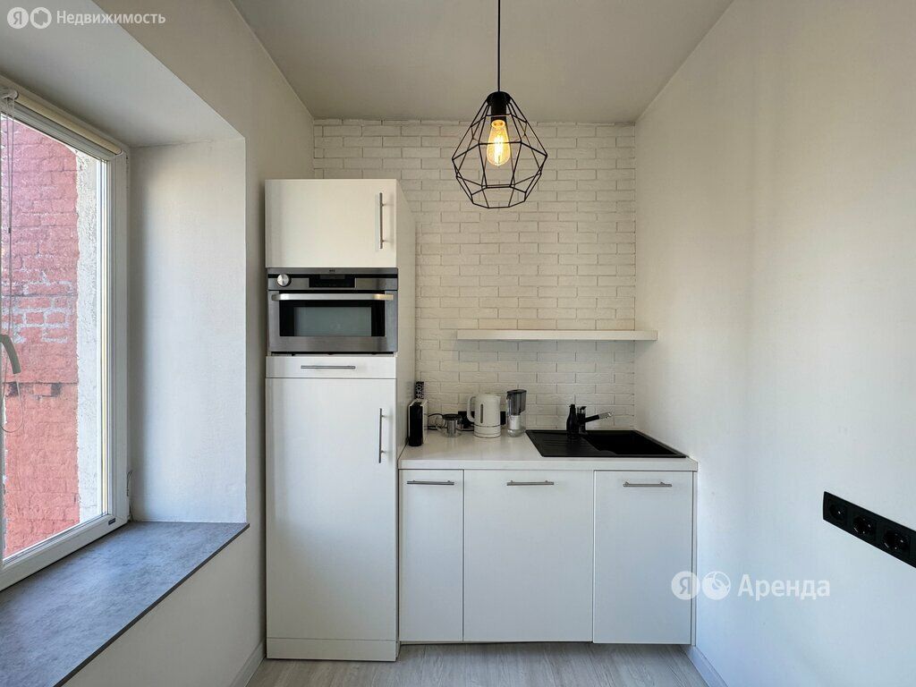 m. Dostoevskaya: Apartment, studio