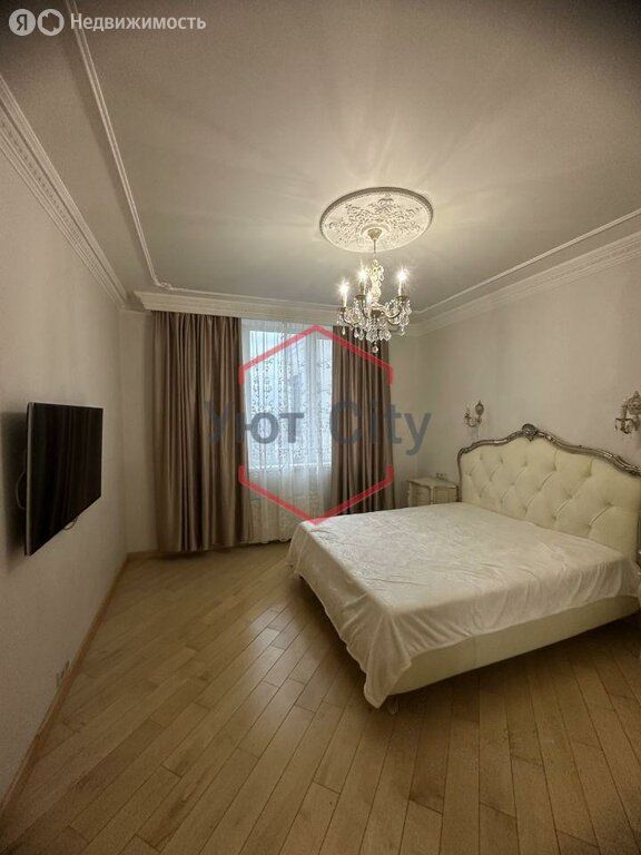 m. Profsoyuznaya: Apartment, 3-rooms
