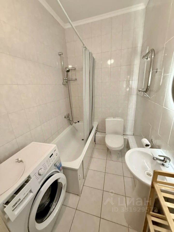 m. Prospekt Vernadskogo: Apartment, 1-rooms