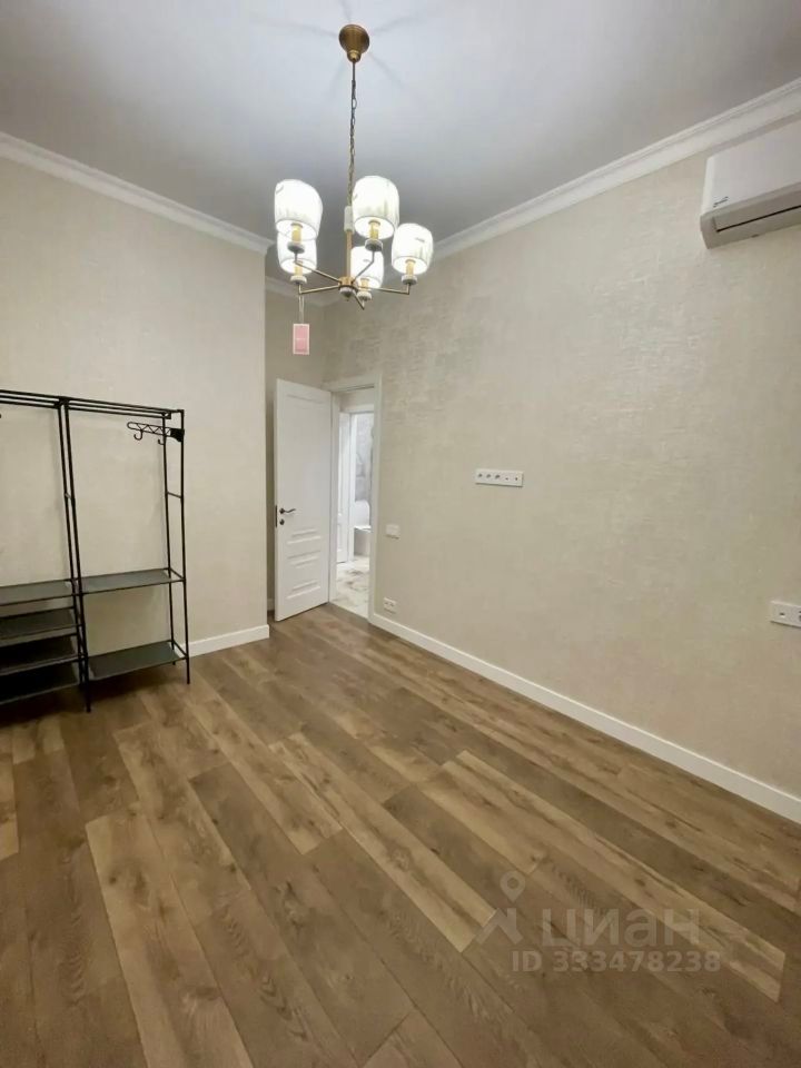 m. Shelepikha: Apartment, 2-rooms