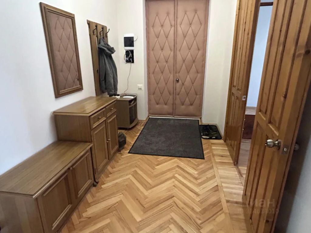 m. Okhotny ryad: Apartment, 2-rooms