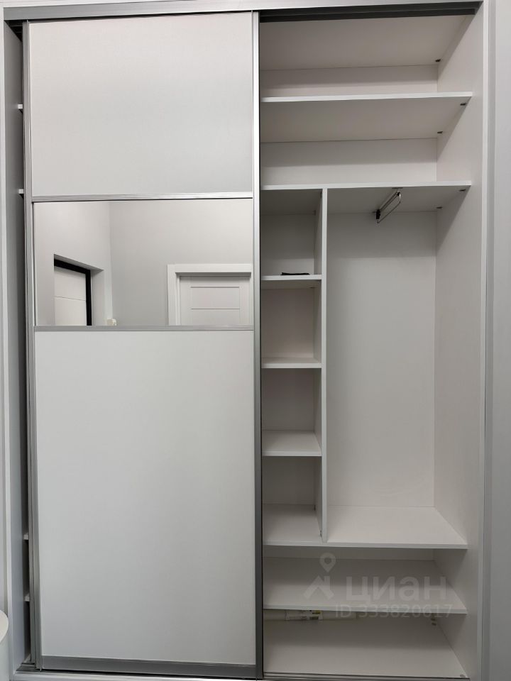 m. Narodnoe Opolchenie: Apartment, 2-rooms