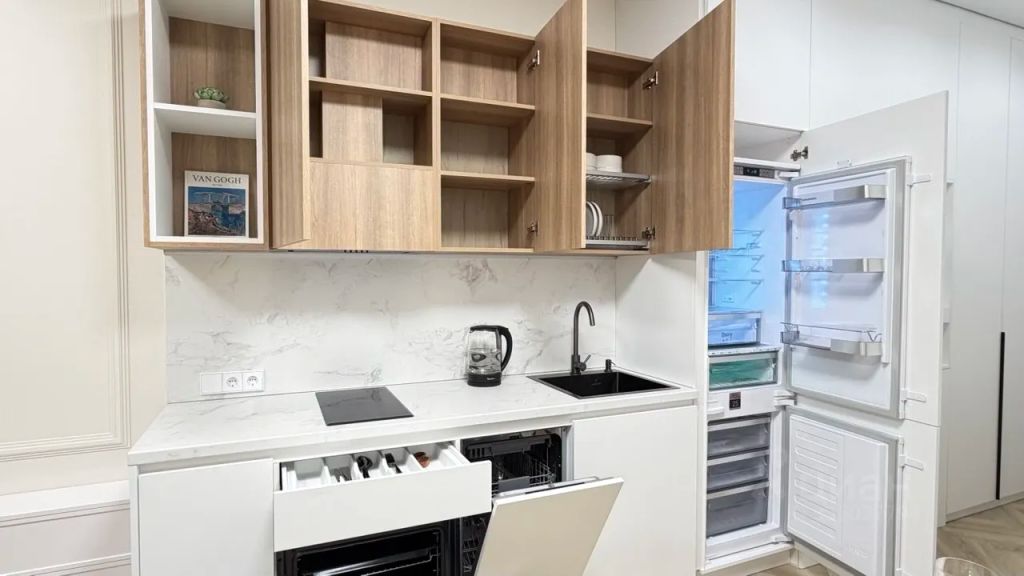 m. Moskva Tovarnaya: Apartment, studio
