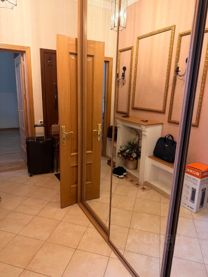 m. Krasnye vorota: Apartment, 2-rooms