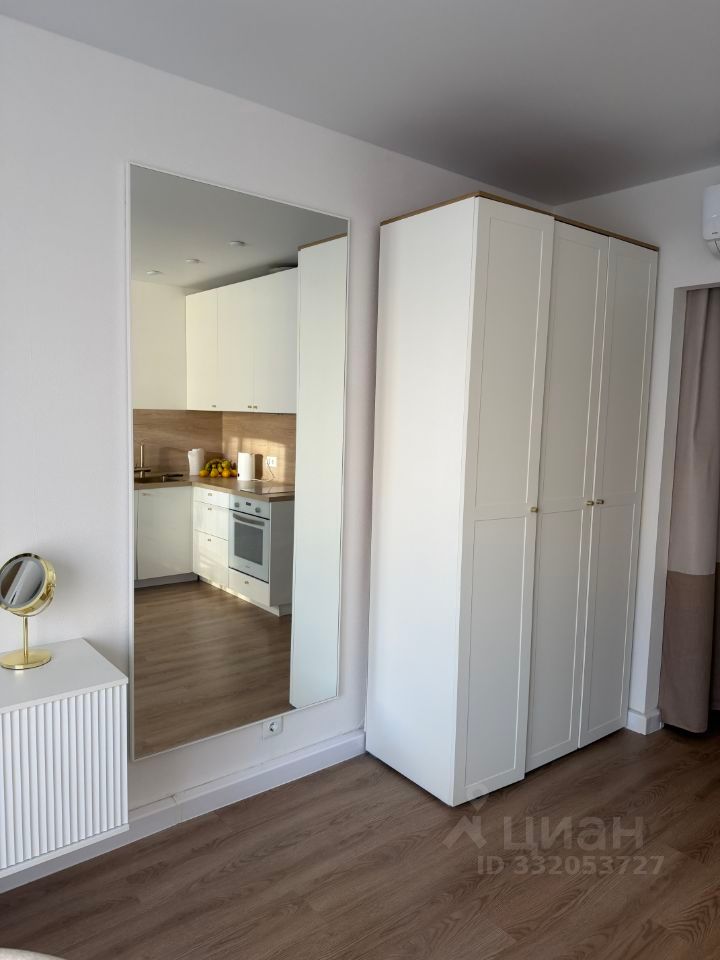 m. Aminyevskaya: Apartment, studio
