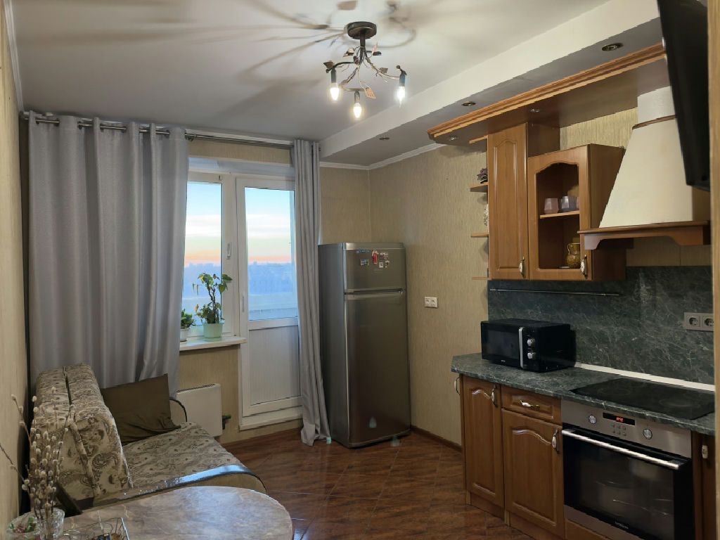 m. Ulitsa Dmitrievskogo: Apartment, 2-rooms