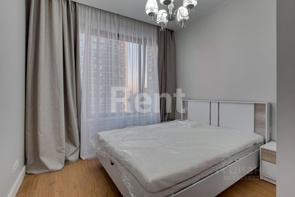 m. Verkhnie Kotly: Apartment, 2-rooms