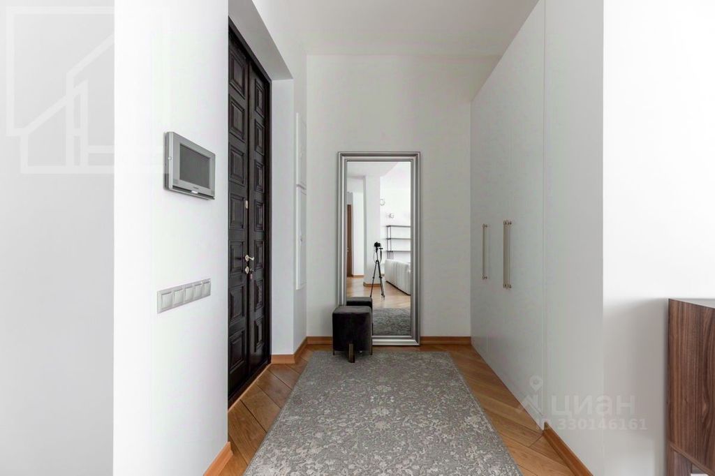 m. Okhotny ryad: Apartment, 3-rooms