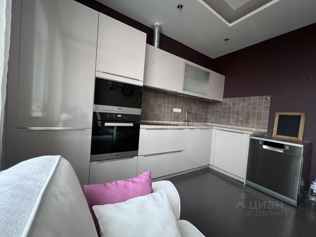 m. Belokamennaya: Apartment, 1-rooms