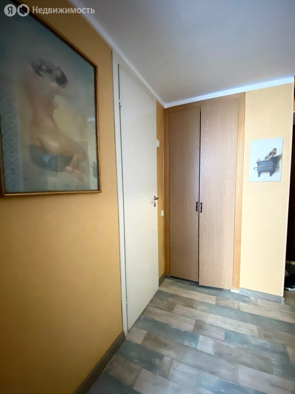 m. Kropotkinskaya: Apartment, 2-rooms