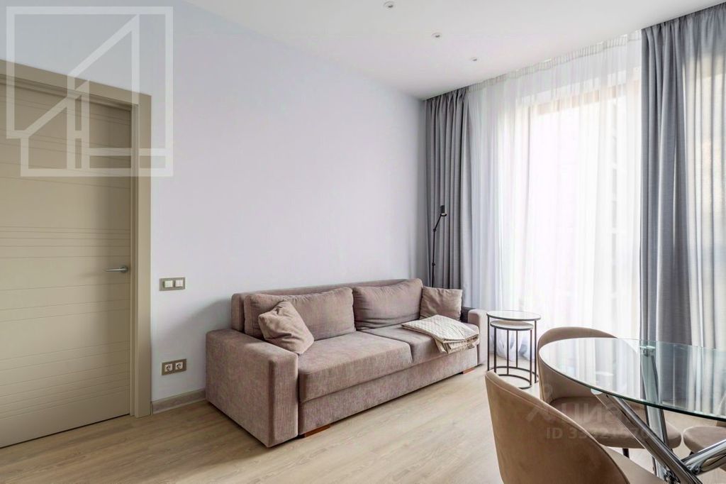 m. Ulitsa 1905 goda: Apartment, 2-rooms