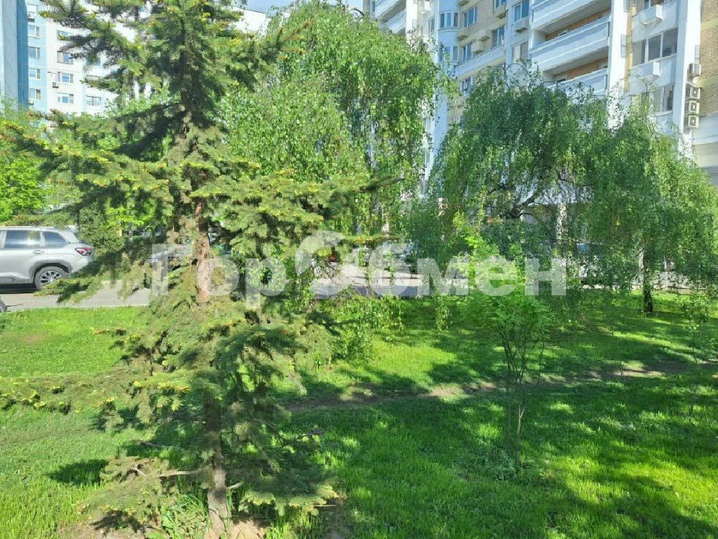 m. Klenovy bulvar: Apartment, 2-rooms