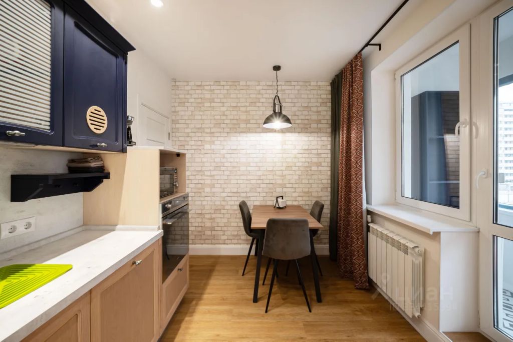m. Pionerskaya: Apartment, 1-rooms