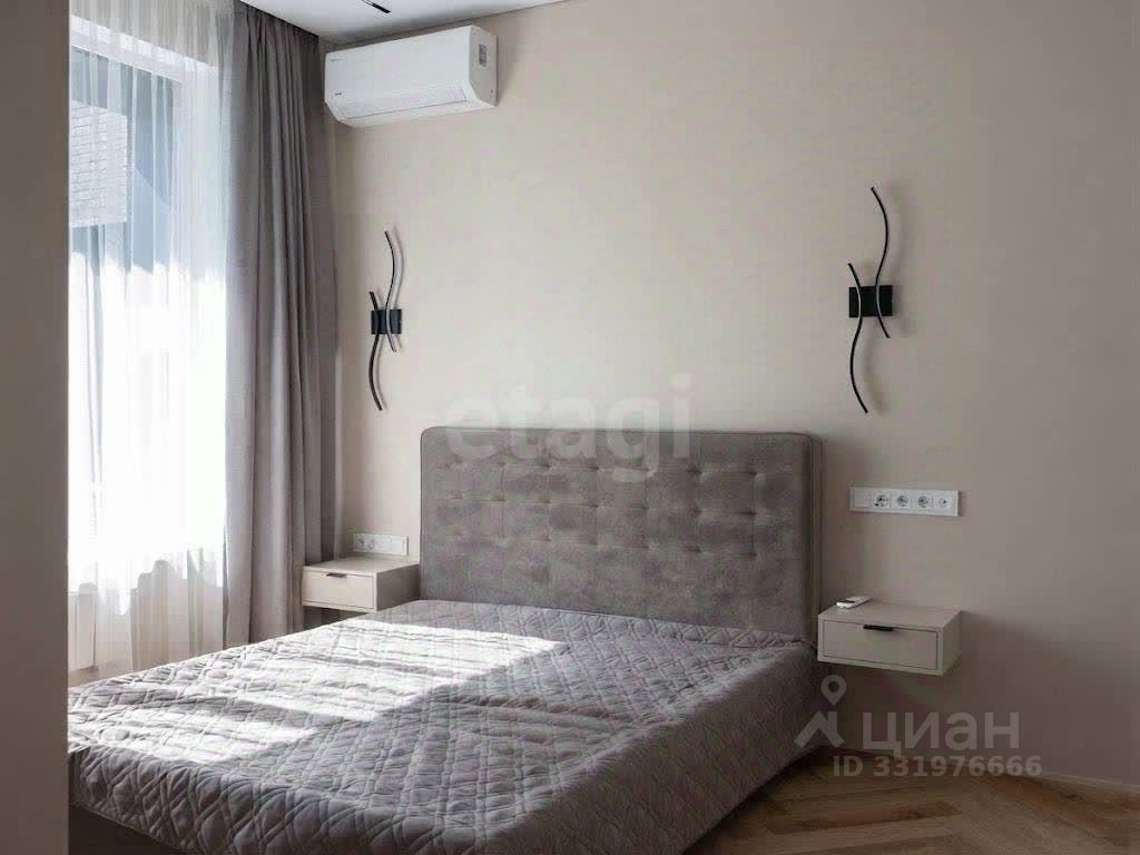 m. Serp i Molot: Apartment, 2-rooms