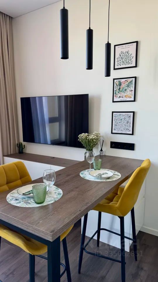m. Aminyevskaya: Apartment, studio