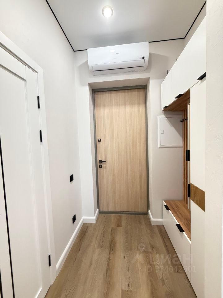 m. Narodnoe Opolchenie: Apartment, 1-rooms
