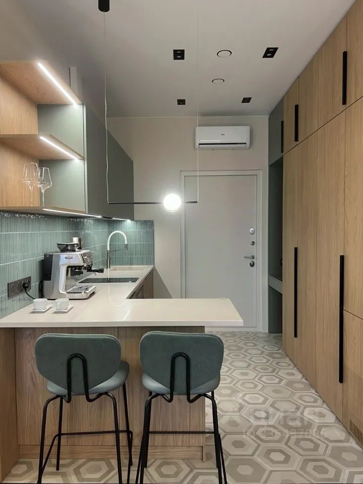 m. Aminyevskaya: Apartment, studio