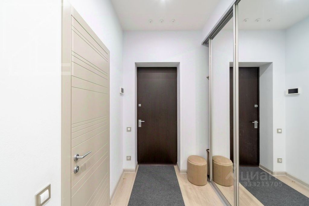 m. Ulitsa 1905 goda: Apartment, 2-rooms