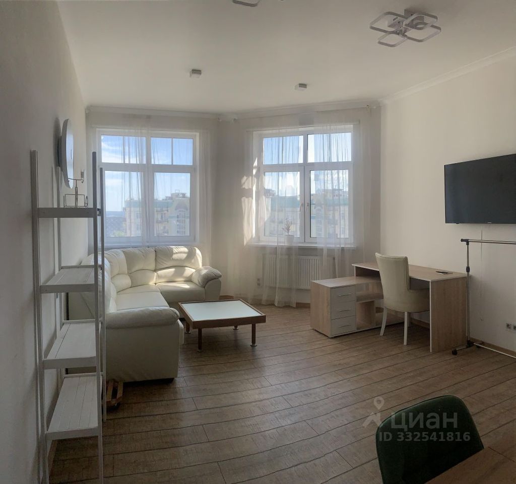 m. Opalikha: Apartment, 1-rooms