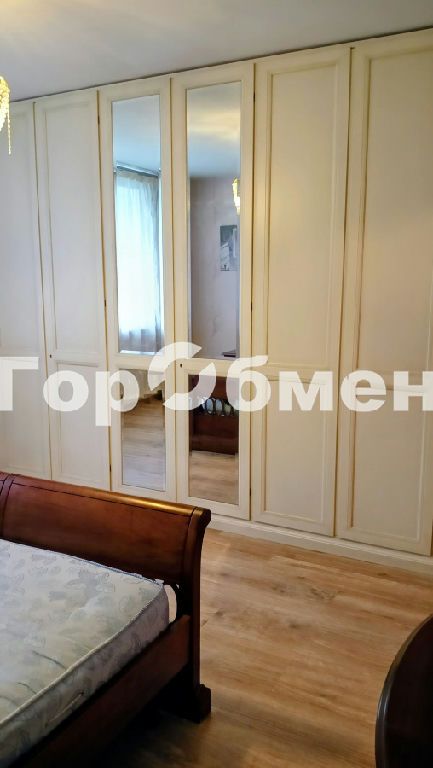 m. Molodezhnaya: Apartment, 2-rooms