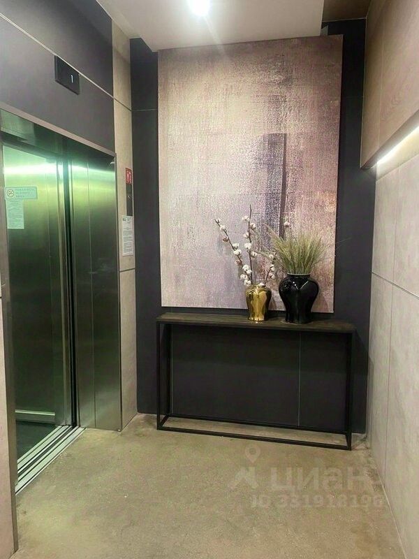 m. Rabochy Poselok: Apartment, 2-rooms