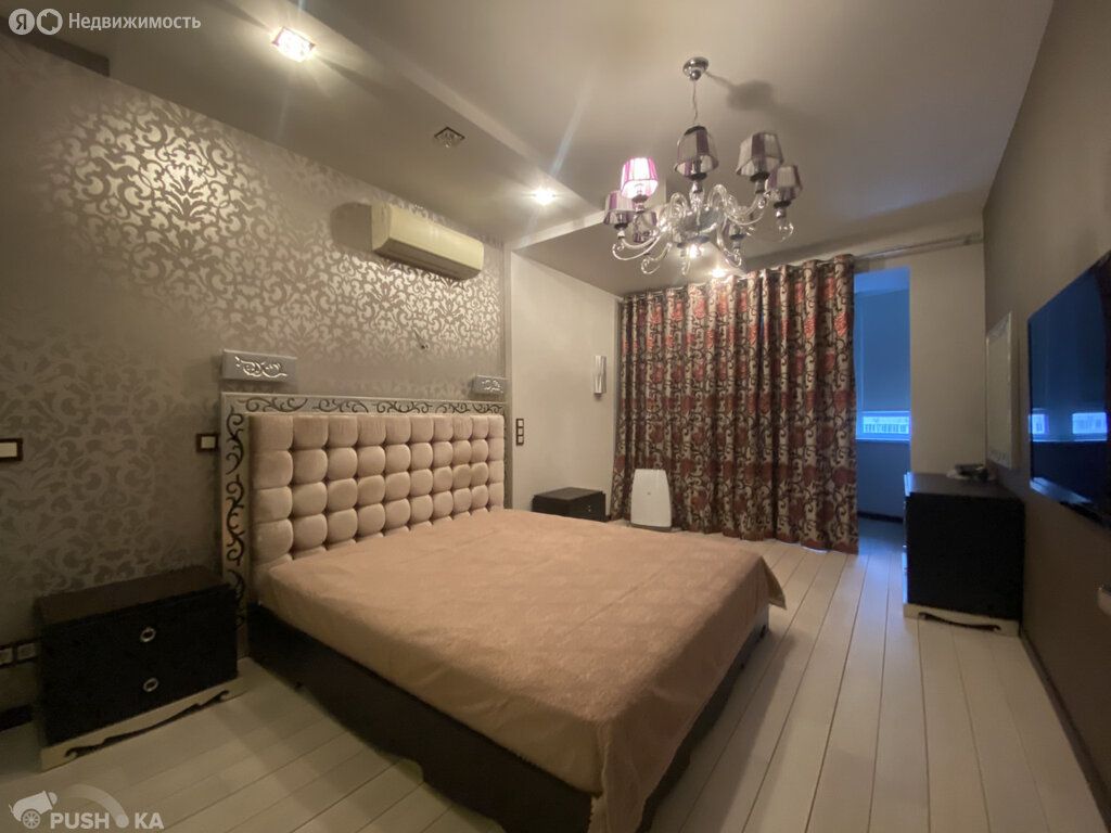 m. Yugo-Zapadnaya: Apartment, 3-rooms
