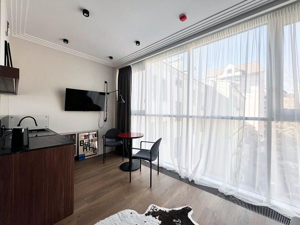 m. Mayakovskaya: Apartment, studio