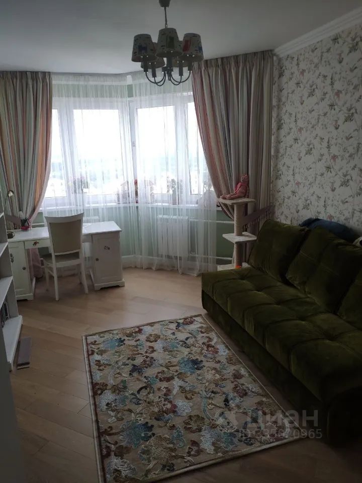 m. Molzhaninovo: Apartment, 4-rooms