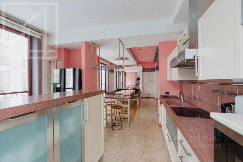 m. Park kultury: Apartment, 5-rooms