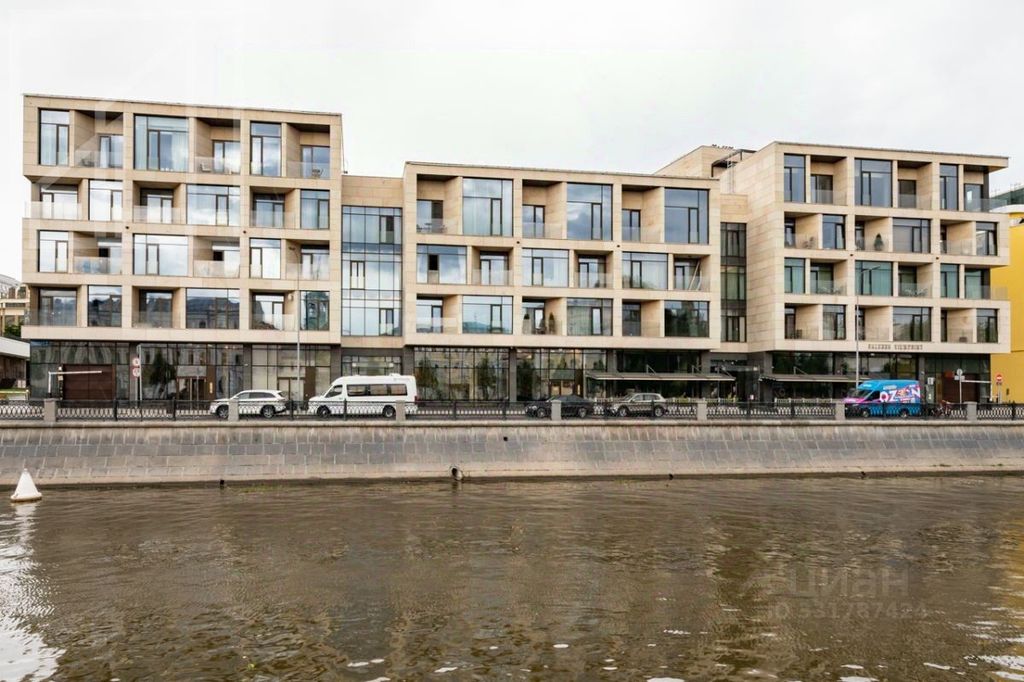 m. Novokuznetskaya: Apartment, 2-rooms