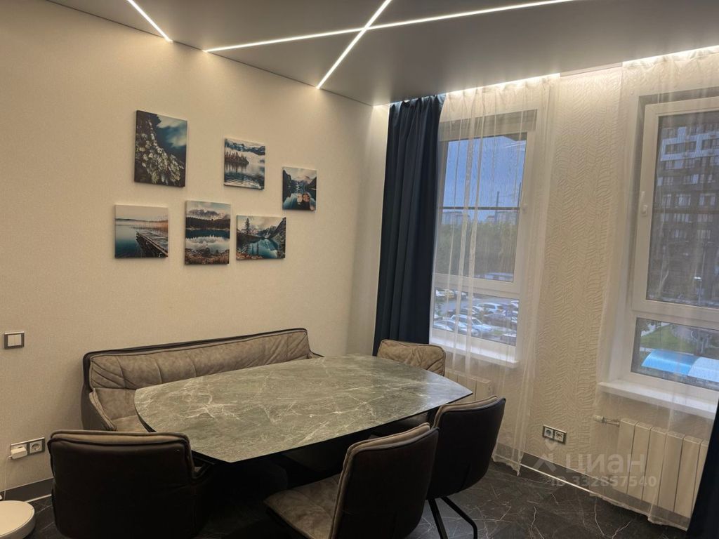 m. Lukhmanovskaya: Apartment, 3-rooms