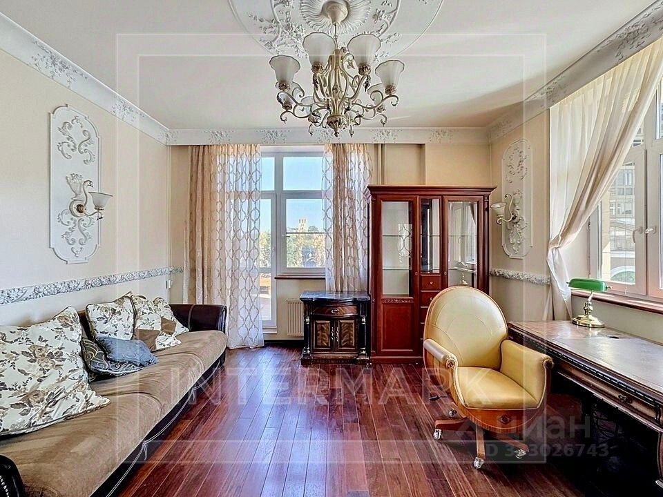 m. Lomonosovsky prospekt: Apartment, 2-rooms