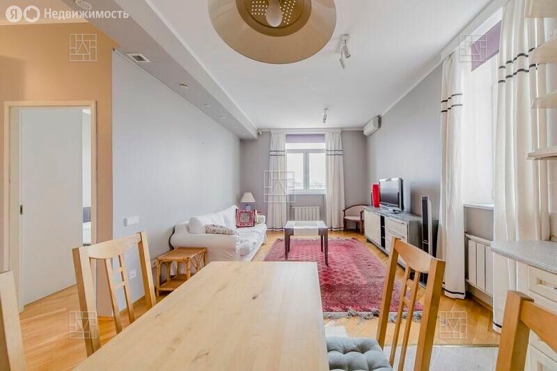 m. Chekhovskaya: Apartment, 2-rooms