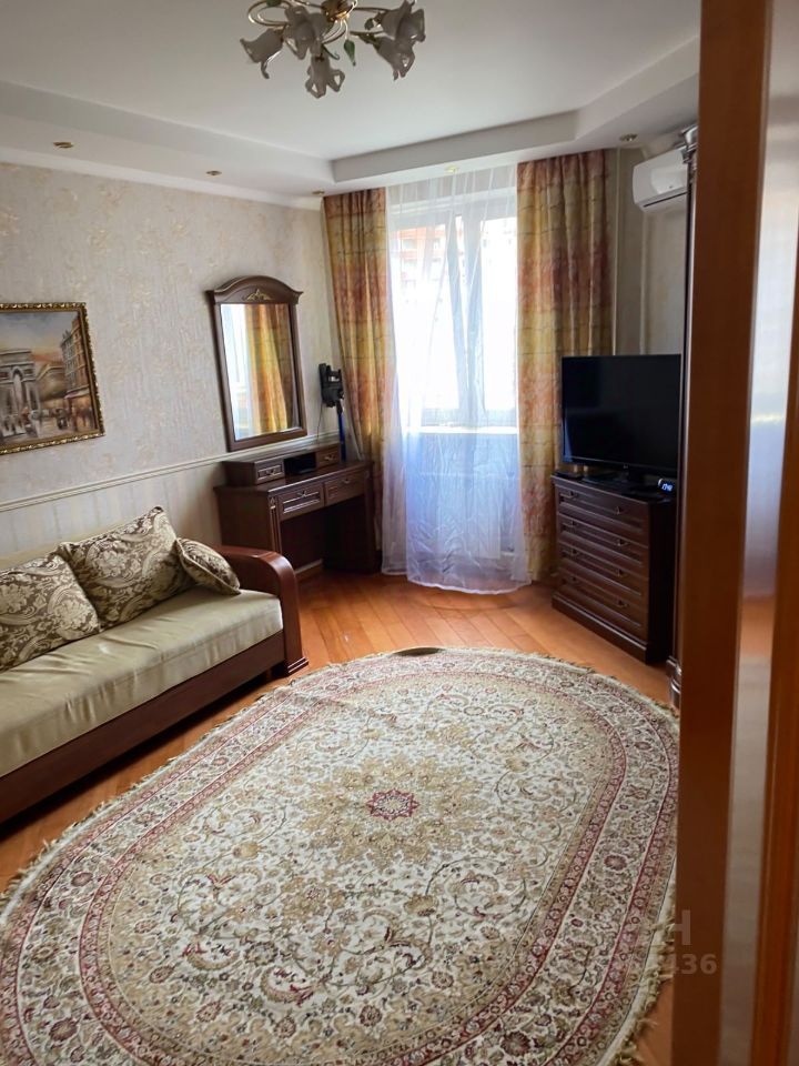 m. Ukhtomskaya: Apartment, 2-rooms