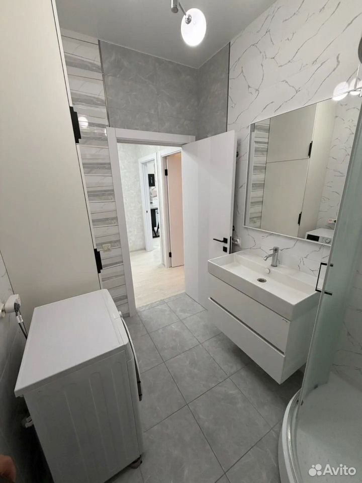 m. Aminyevskaya: Apartment, 2-rooms