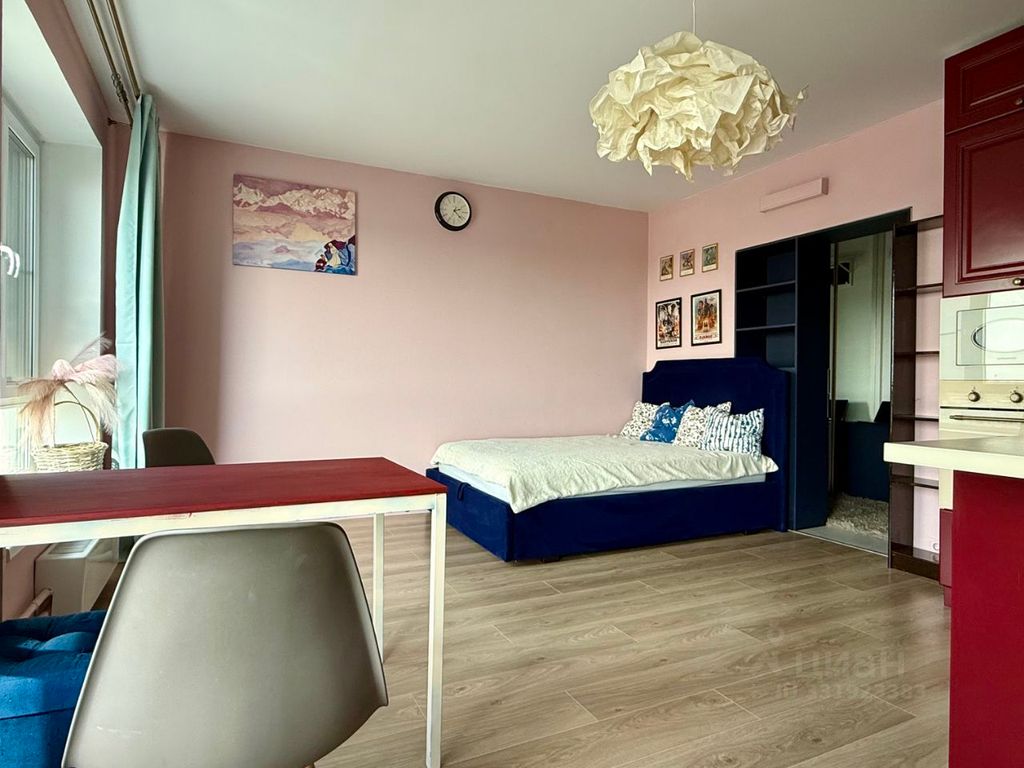m. Scherbinka: Apartment, studio