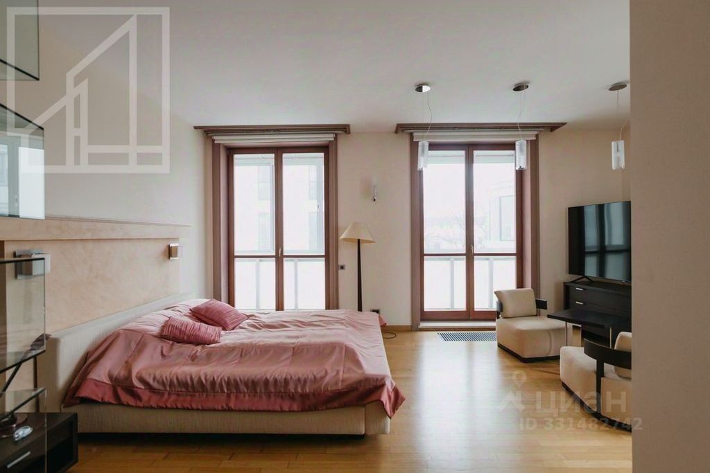 m. Park kultury: Apartment, 5-rooms