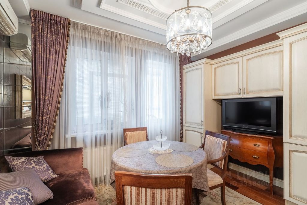 m. Davydkovo: Apartment, 3-rooms