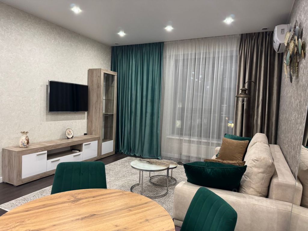 m. Bagrationovskaya: Apartment, 2-rooms