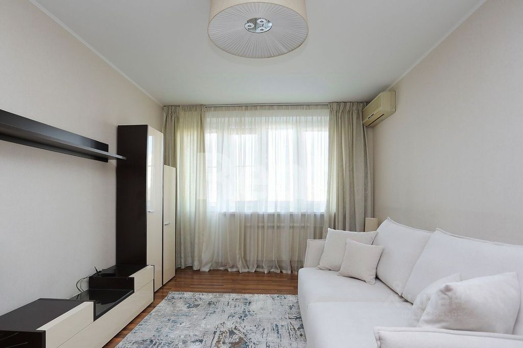 m. Tretyakovskaya: Apartment, 1-rooms