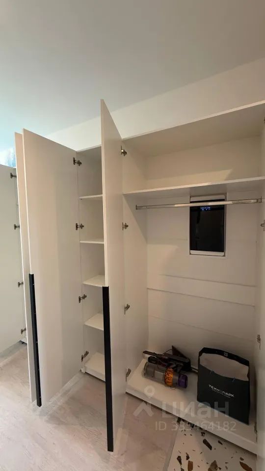 m. Michurinsky prospekt: Apartment, studio