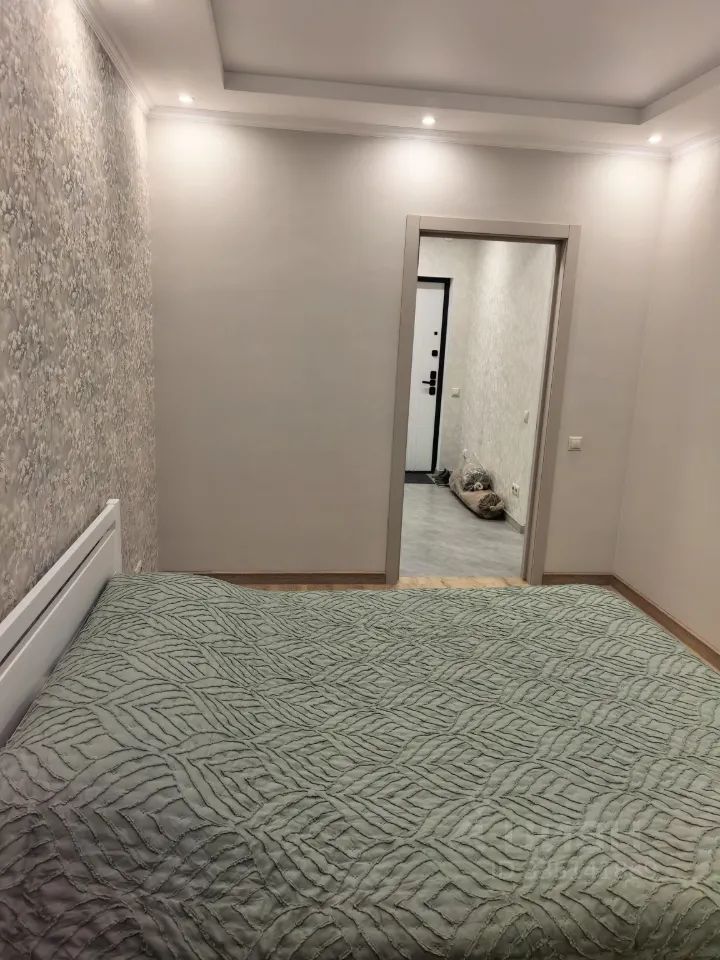 m. Vorobyevy gory: Apartment, 2-rooms