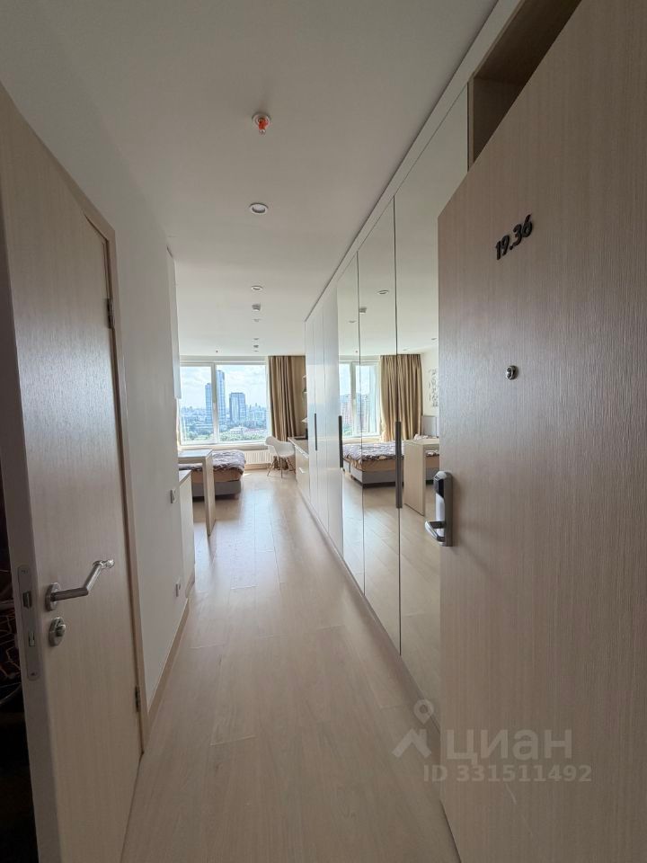 m. Botanichesky sad: Apartment, studio