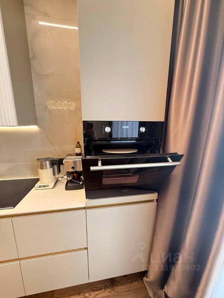 m. Skolkovo: Apartment, 3-rooms