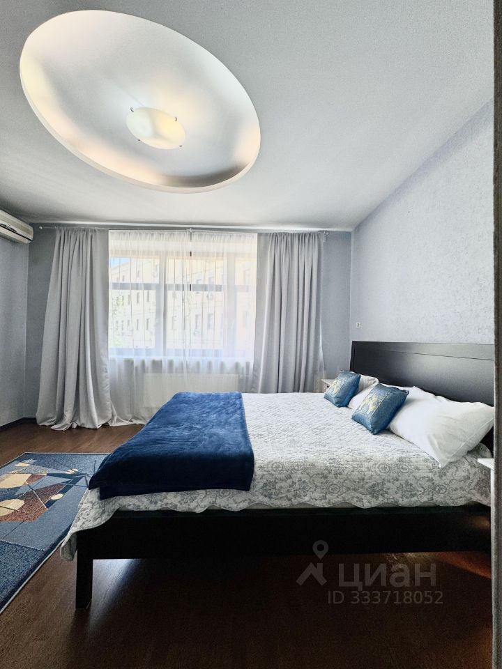 m. Mayakovskaya: Apartment, 2-rooms