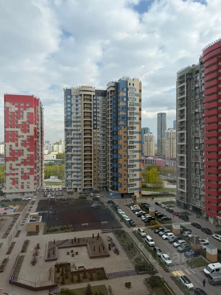 m. Aminyevskaya: Apartment, 2-rooms