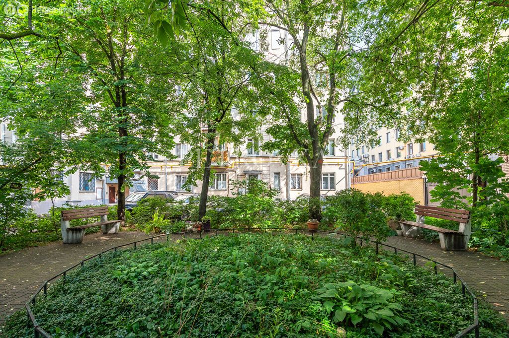 m. Tverskaya: Apartment, 2-rooms
