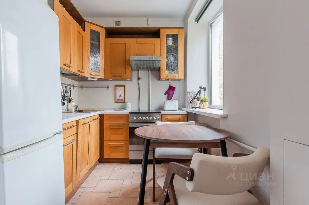 m. Prospekt Mira: Apartment, 2-rooms