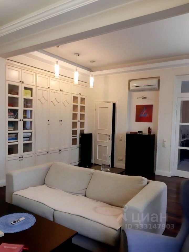 m. Smolenskaya: Apartment, 2-rooms