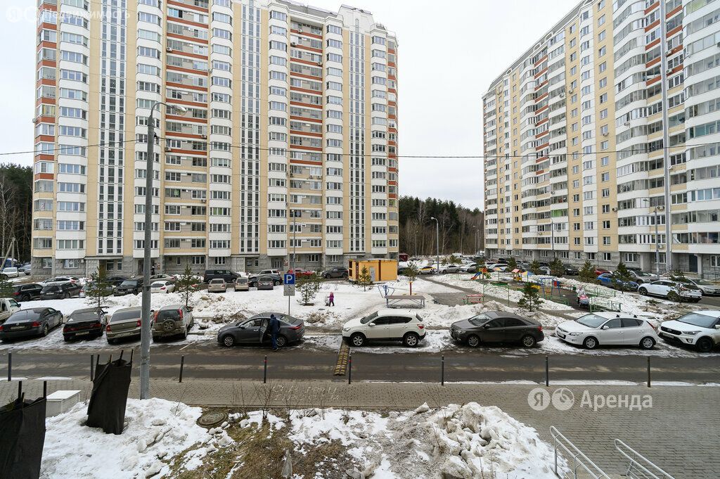m. Sheremetyevskaya: Apartment, 2-rooms